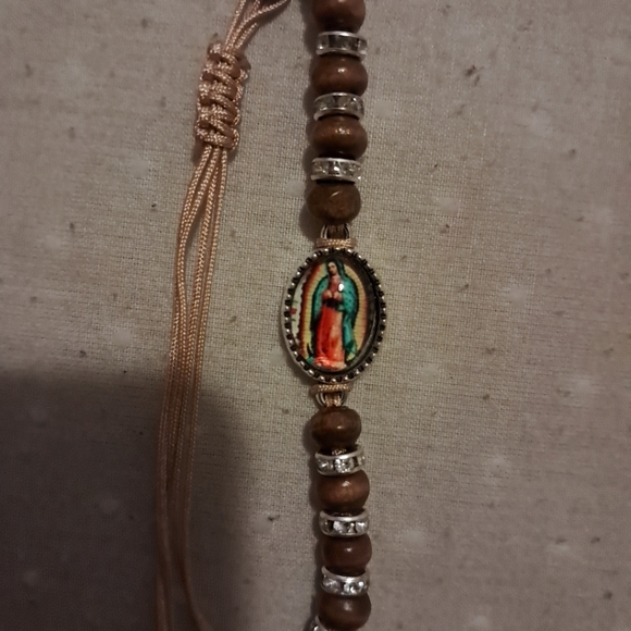 Virgin Mary bracelets - Picture 3 of 3